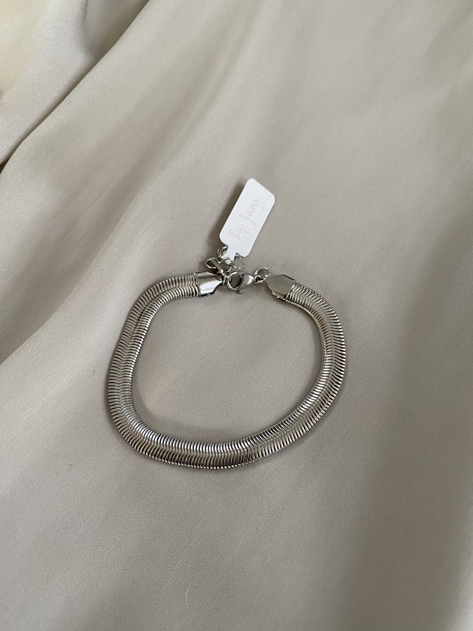 Snake chain armband Clearance